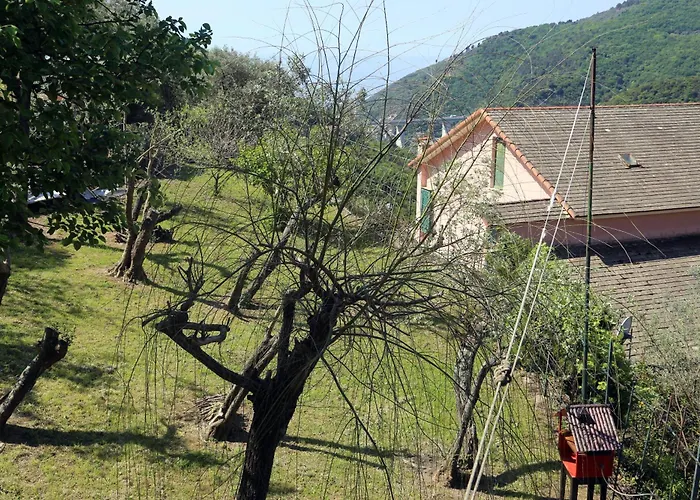 Casa Mare Monti Lago (Liguria)