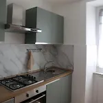 Tatil Evi Casa Mare Monti Lago (Liguria)