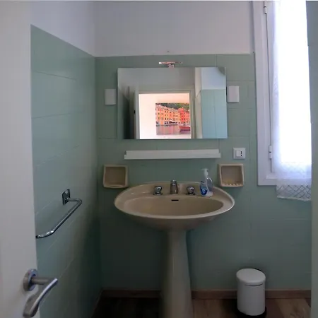 Semesterbostad Casa Mare Monti