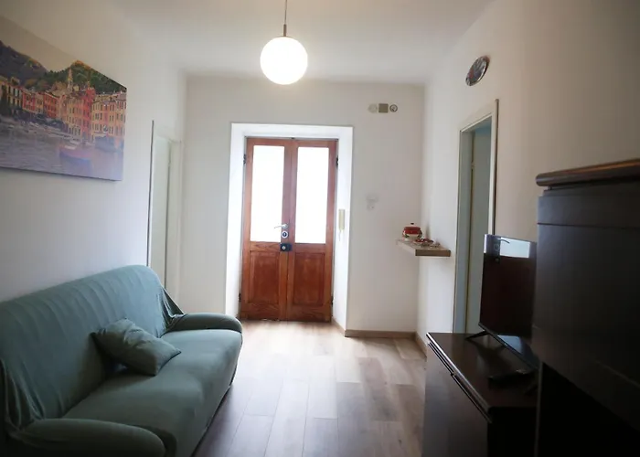 Casa Mare Monti * Lago (Liguria)